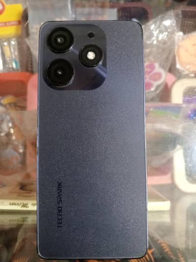 phone Tecno spark 10 pro