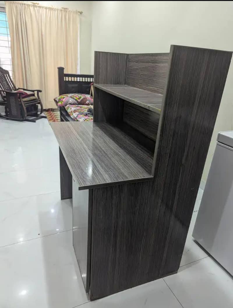 study table or work table(workstation) 7