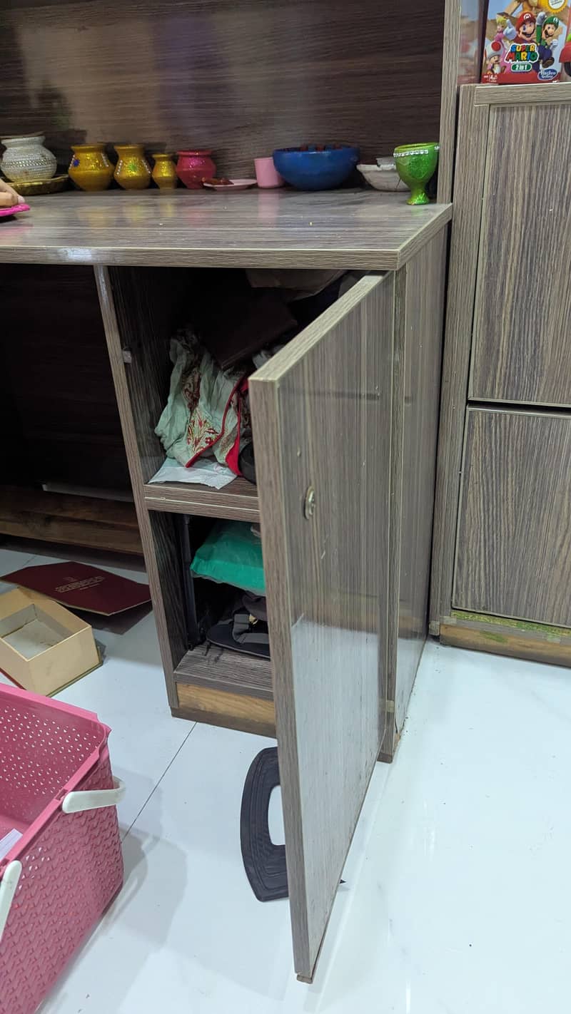 study table or work table(workstation) 10