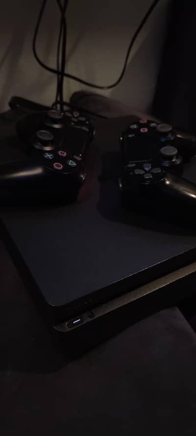 ps4 slim jailbreak sealed 1TB