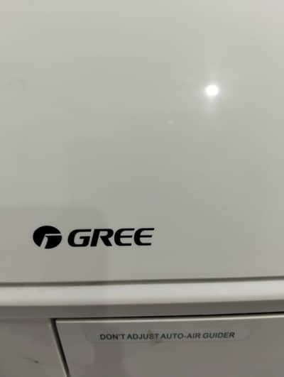 1.5 Ton LG invertor AC