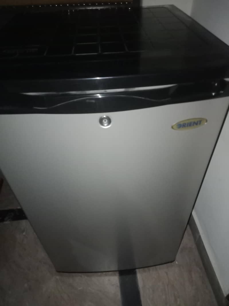 mini orient fridge 5