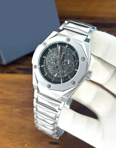 Hublot Diamond Cut Skeleton Men's Watch