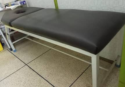 Used Hijama / Massage / Examination Bed for Sale – Excellent Condition