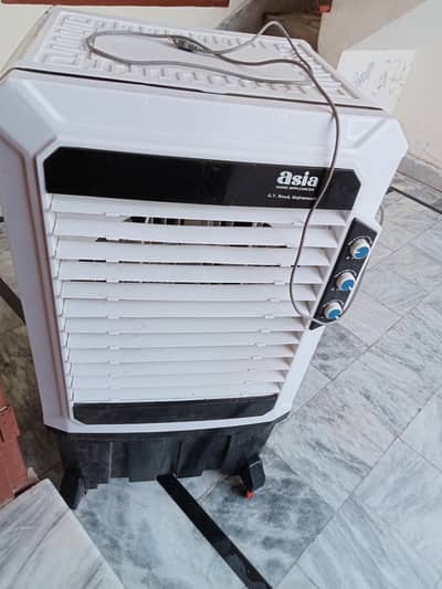 good condition cooler