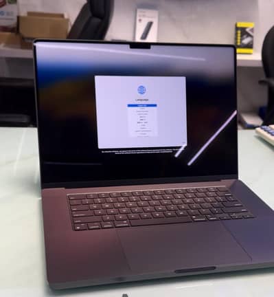 MacBook Pro M3 Pro | 18GB RAM | 512GB SSD | 16-Inch