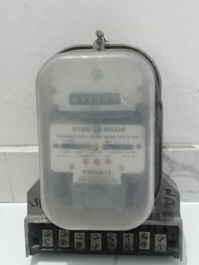 Three face sub meter