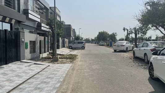 NEAR TO 150-FT ROAD PLOT NO 966 FOR SALE IN OLC-D BLOCK