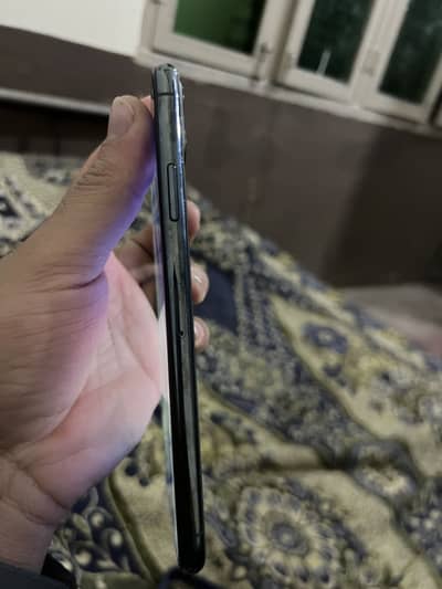 11 pro mix physical +e sim pta approved display battery change