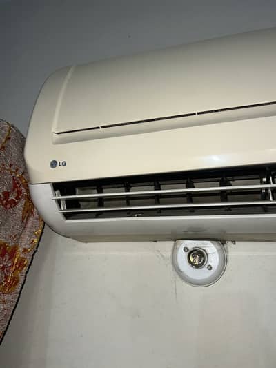 LG Split AC Plasma Plus (Gold)