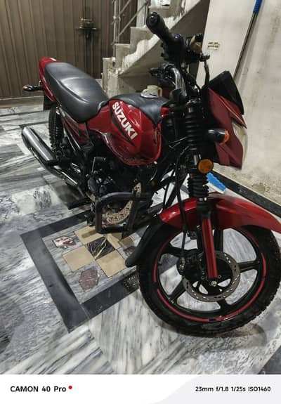 Suzuki GR150 10/10 condition