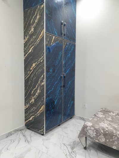 2ND FLOOR PORTION FOR RENT