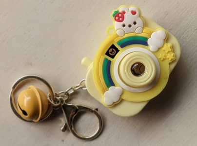 Cartoon projection camera