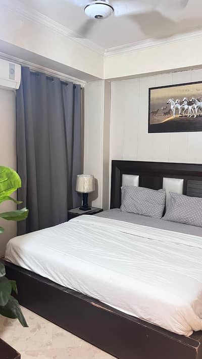 Flat For Daily & Hourly Basis