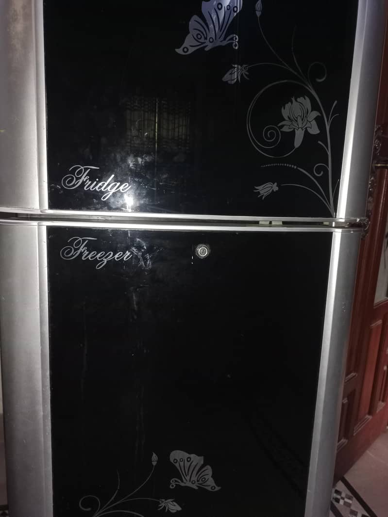 Waves Refrigerator 4