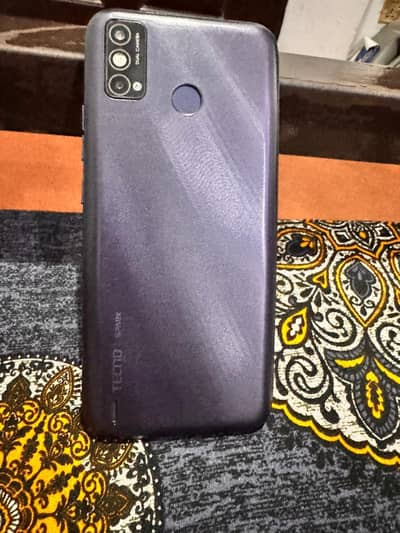 techno spark 6 go 4/64