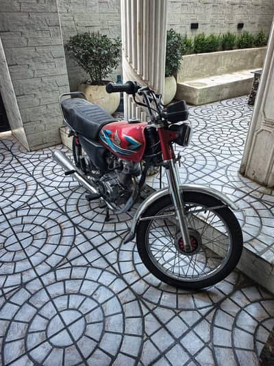 Honda 125 genuine