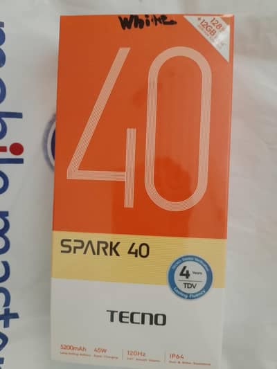 Tecno spark 40 box pack