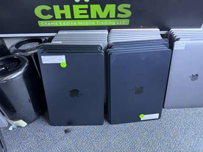 MacBook Pro 16" M2 Max Ram 32 or 64  1TB Excellent Condition