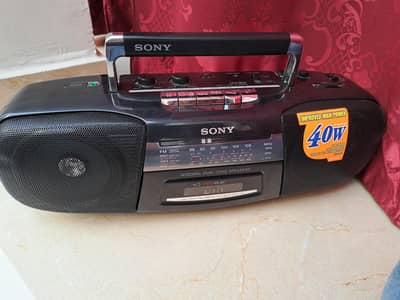 Radio Cassette Recorder (Like New) + 100+ Cassettes Free