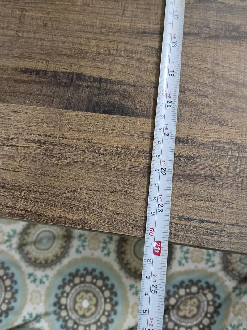 restaurant dining table 5