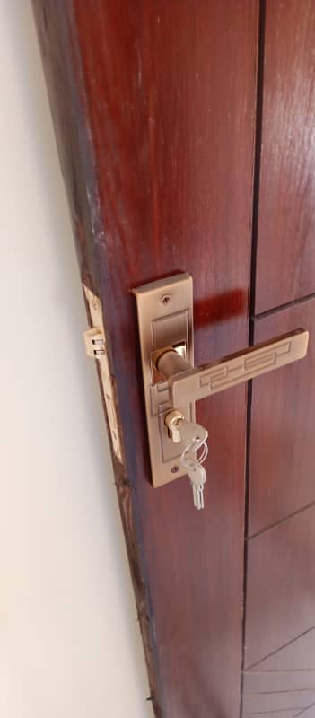 Allama Iqbal town Asif block