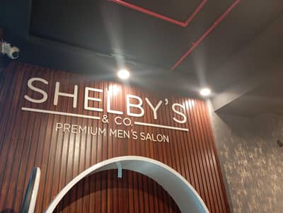 Male cashier / Receptionist required for famous salon in bahria town