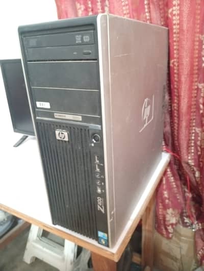 HP Xeon Z400 Workstation