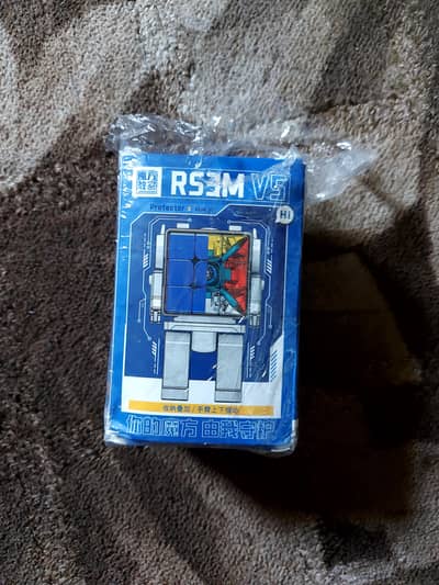 moyu RS3M v5 ball core uv maglev robot box brand new