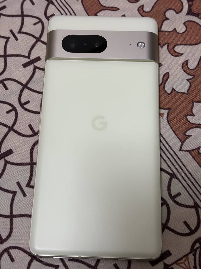 Google pixel 7 3
