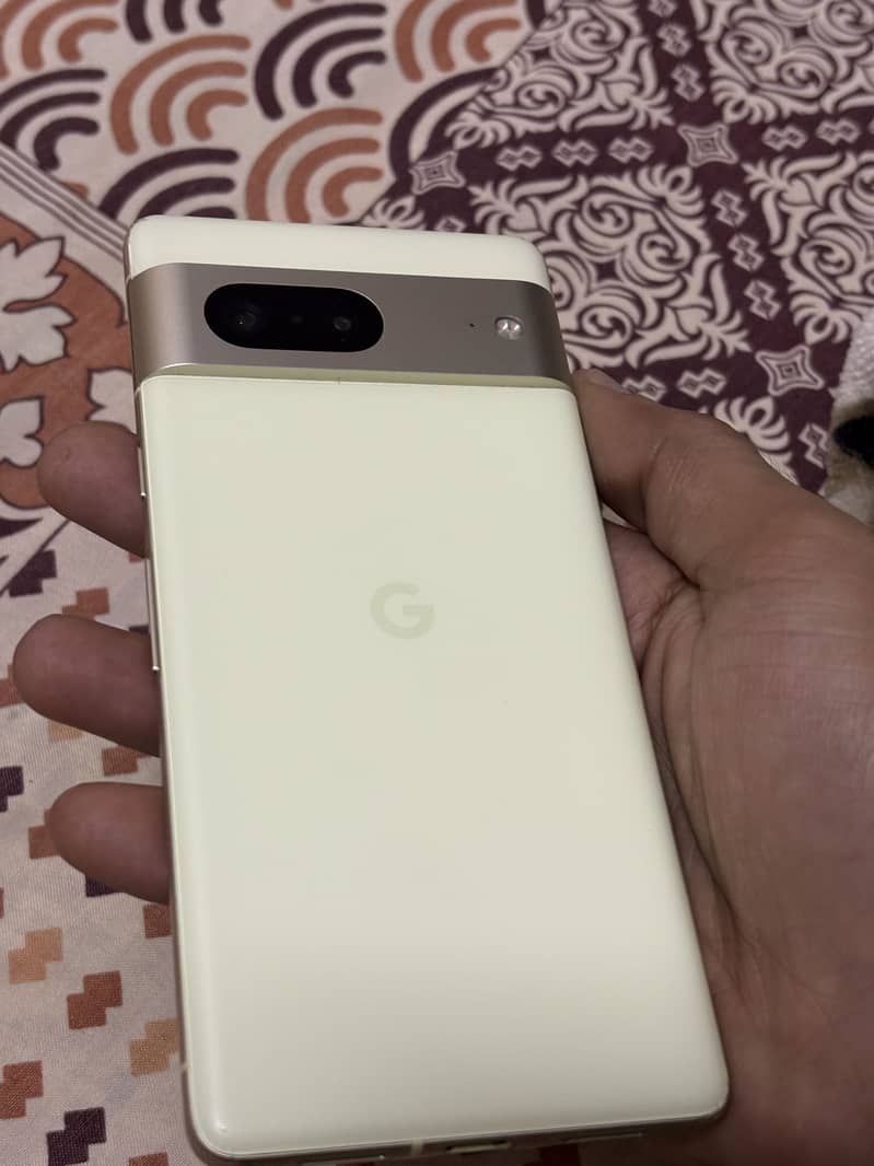 Google pixel 7 5