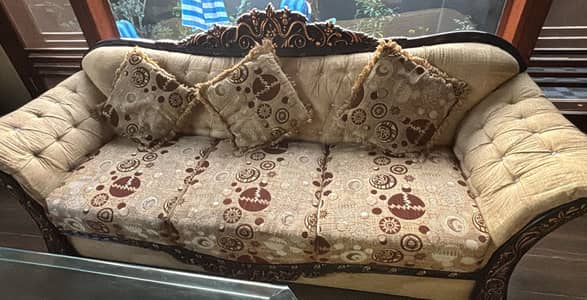 7 Seater Sofa teak wood work jacquard cloth with tampered glass table
