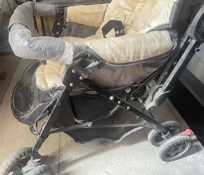 Baby pram/stroller | almost new