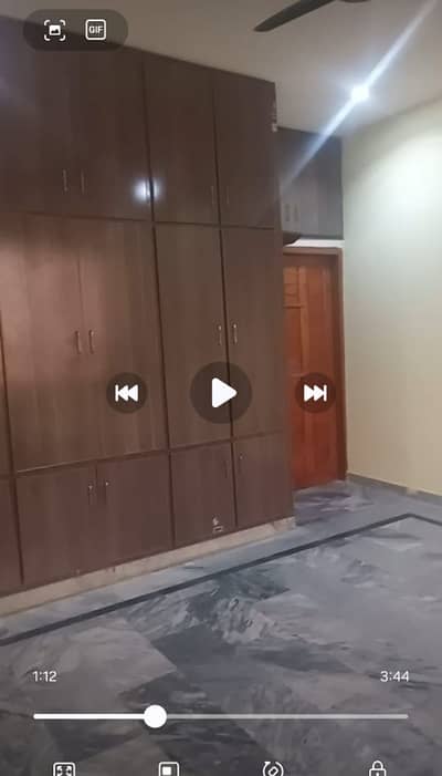 Ghouri town pH 4c1 2end floor One bedroom kitchen washroom available for rent water electrity