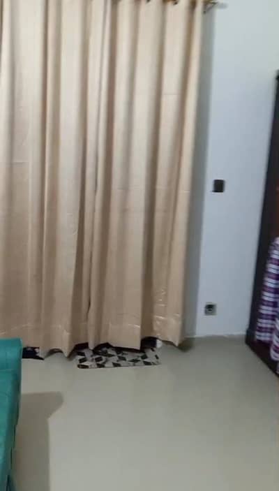 2 BED LOUNGE WITH ROOF FLAT FOR SALE IN GULSHAN-E-IQBAL 13 D