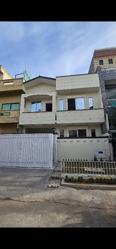 25x40 4 Marla House for Sale. G-13