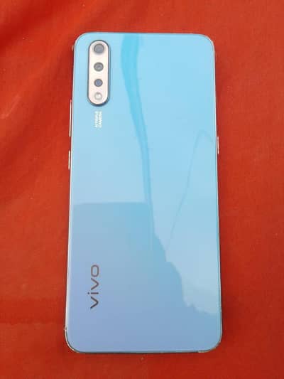 vivo S1