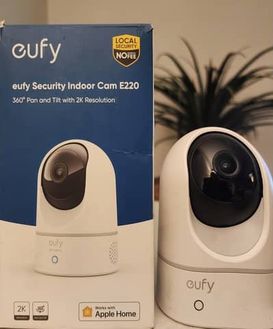 Eufy 2K Indoor Security Camera E220