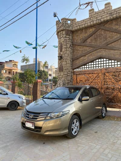 Honda city 2011 AT 1.3 almost  genuine condition