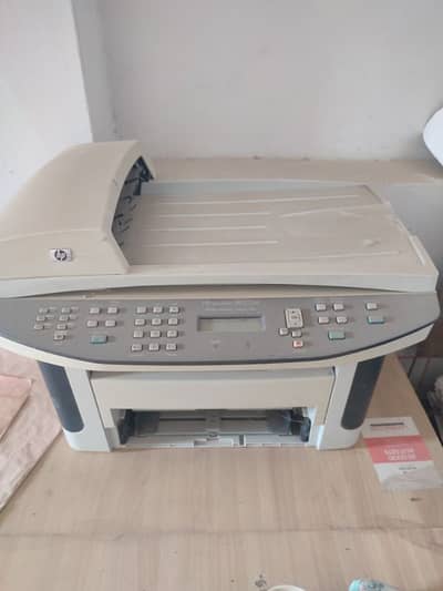 HP laser jet M1522NF