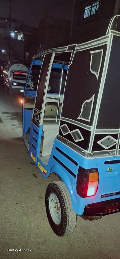 2024 model sazgar 6 setter rickshaw hai 03307038611