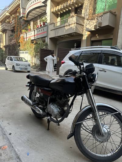 Honda CG 125 – Excellent Condition – Imported Tires No Major Accident