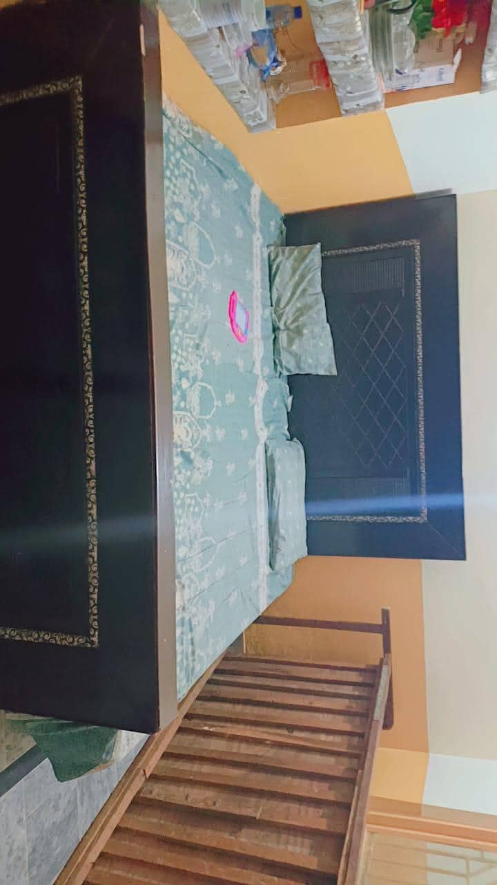 Bed WITH SIDE TABLES 11