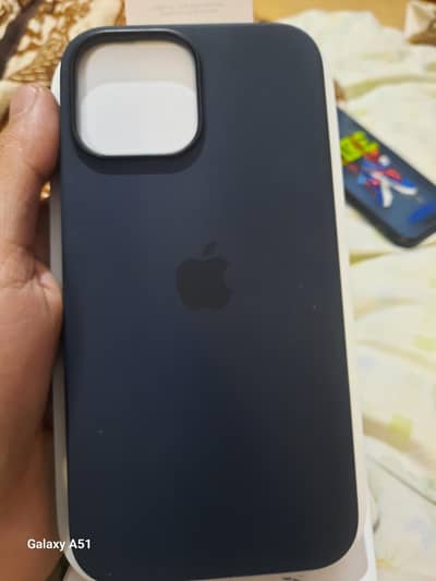 iphone 13 pro max sillicon magsafe cover