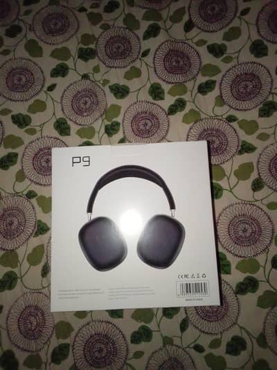 p 9 headphones  free home delivery in burewala