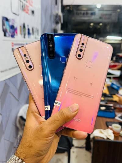 VIVO V15 Pop Up Camera 8GB 128GB PTA APPROVED