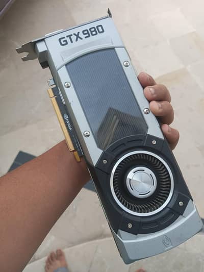 GTX 980 4gb 10/10 Condition. Only 1 month used