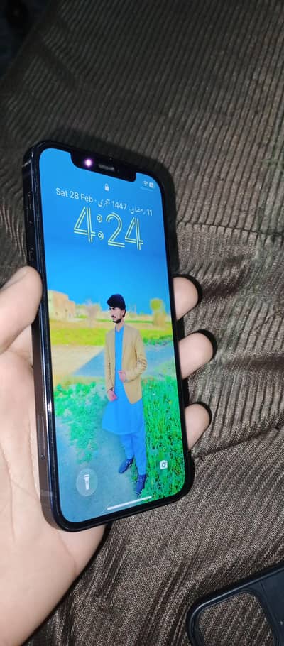 I phone 12 factory unlock 64 gb battery health 88