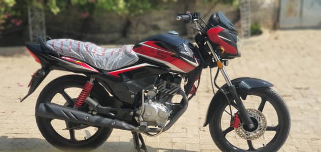 Honda CB 125F 2022
