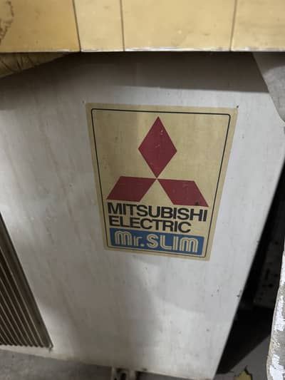 Mitsubishi Mr Slim 1.5 Ton AC